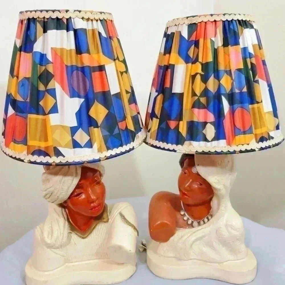 VINTAGE STATUARY CO. LAMP 1955